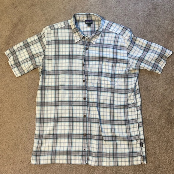 Patagonia Orgnaic Cotton Textured Button Down Shirt - Picture 8 of 8